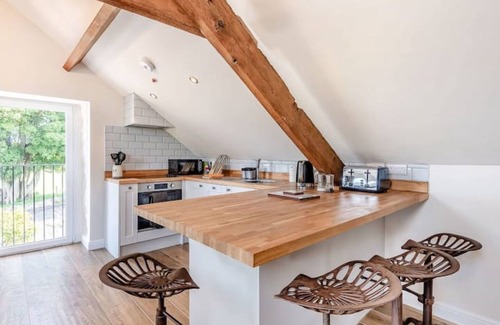 Dinas Cottage | Pipistrelle Cottage a quirky gem on the Llech Y Dwr Estate near Snowdoniann