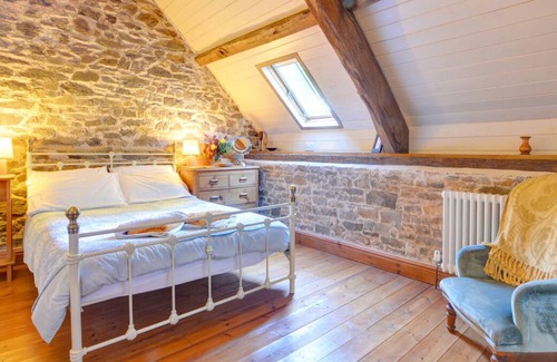 Llanwrda House | Pipistrelle in the beautiful Crugybar