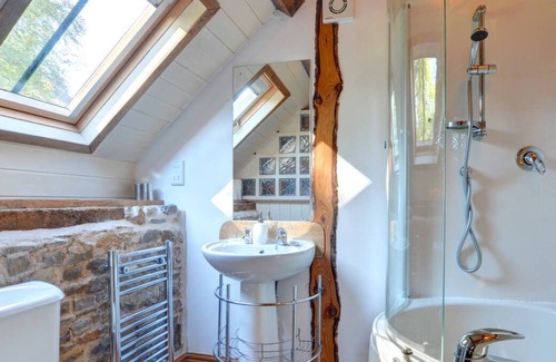 Llanwrda House | Pipistrelle in the beautiful Crugybar