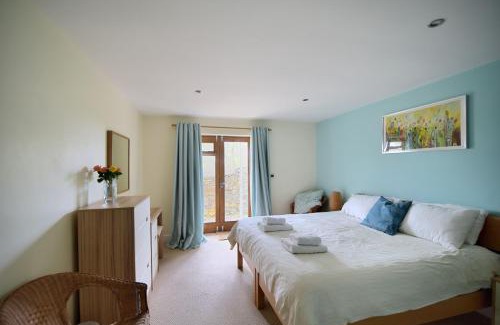 Charmouth House | Pippin
