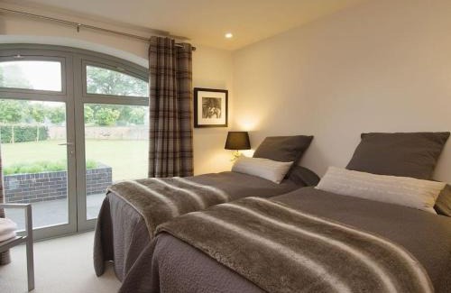 Welby House | Pippin - Luxury Lincolnshire Country Retreat