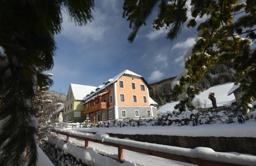 Sankt Oswald-Moederbrugg Apartment | PirkerHof