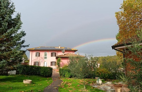 Santa Maria a Monte Bed & Breakfast | Pirro & Sharon House