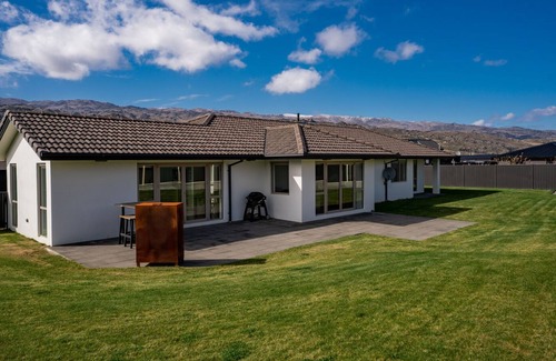 Cromwell House | Pisa Perfection – Cromwell Holiday Home