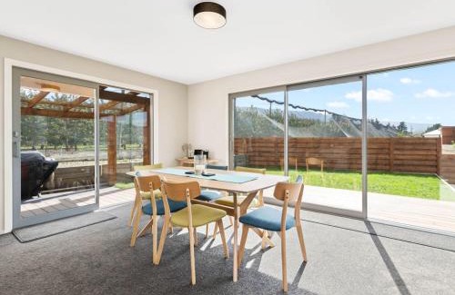 Cromwell House | Pisa View Paradise - Cromwell Holiday Home