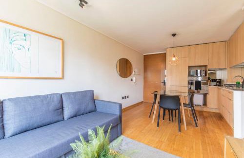 El Golf Apartment | Piscina, metro, centro comercial, parking m1
