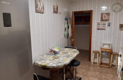 Distrito Llano House | PISO CÉNTRICO MUY BUENA ZONA, CERCA DE LA PLAYA