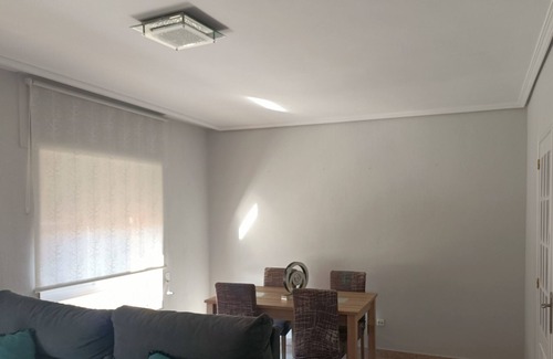 Ponferrada Apartment | Piso Tranquilo sin Vecinos