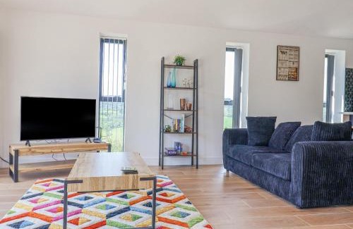 Honiton House | Pit Close