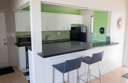 Borrego Springs House | Pitch Perfect Mid-Century 2 Bedroom, 2 Bathroom ~ Amazing Hiking, Star Gazing ~