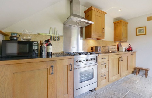 South Petherton Cottage | PITTARDS FARM COTTAGE, luxury holiday cottage in South Petherton