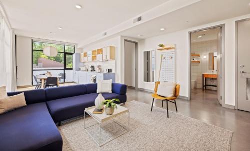 Chestnut Hill Apartment | Placemakr Wedgewood-Houston - South Nashville