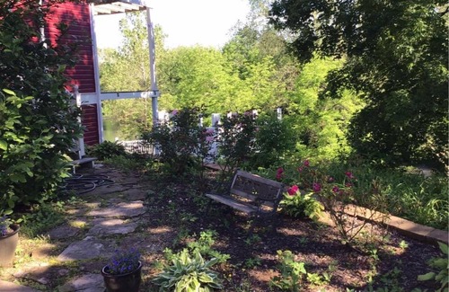 Fredericktown Bed & Breakfast | Plain & Fancy Bed & Breakfast