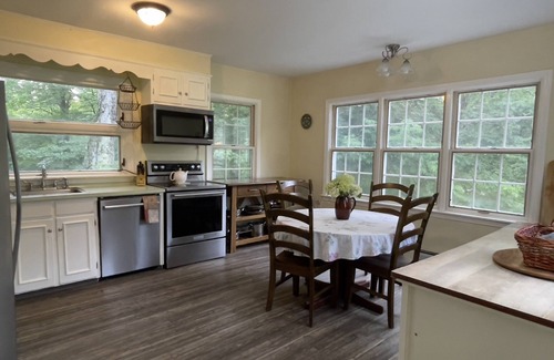 Plainfield House | Plainfield House in a 10,000 acre state forest and private pond