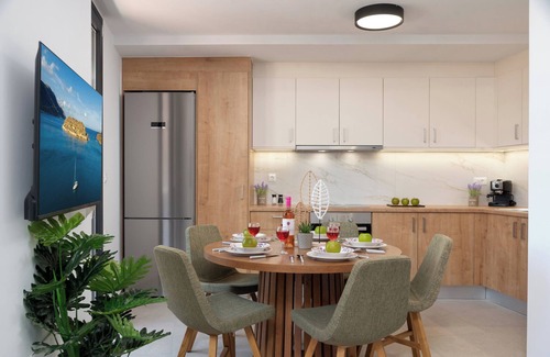 Plaka Apartment | Plaka Center Retreat