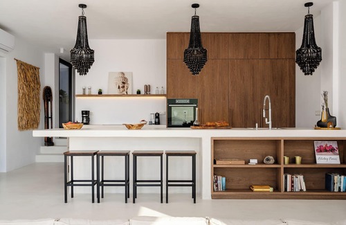 Maragas Villa | Plaka hills - Brand NEW Villa with LUXURIOUS & INSPIRING EXPERIENCE!