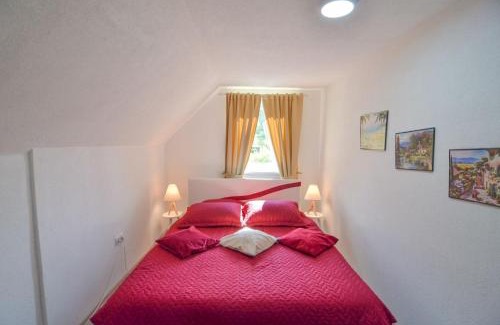 East Sarajevo Apartment | Planinska Oaza