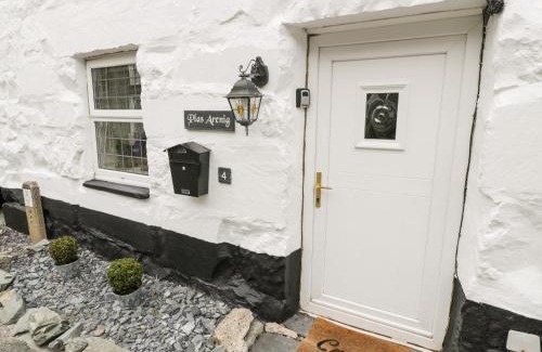 Trawsfynydd House | Plas Arenig