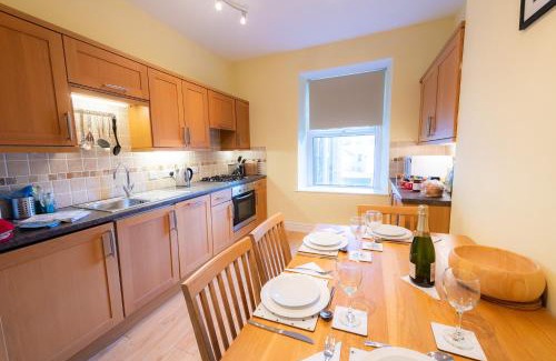 Aberystwyth Apartment | Plas Hafan Apartment 2 Aberystwyth