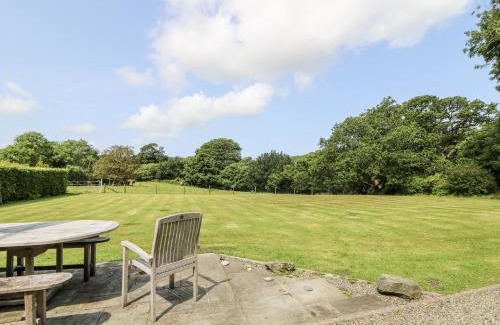 Fishguard House | Plas Pontfaen