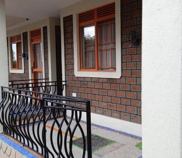 Entebbe House | Plastic Bottles House