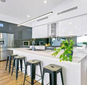 Seymour House | Platinum on Washpool