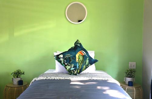 Nhlangano House | Platinum Villa Guest House