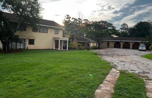 Nhlangano House | Platinum Villa Guest House