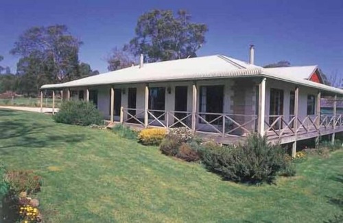 Bridport Apartment | Platypus Park Country Retreat - Peaceful Brid 1br s/c Apartment, WiFi