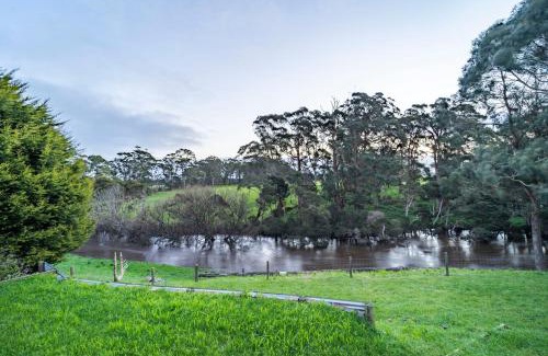 Smithton Bed & Breakfast | Platypus Waters B&B