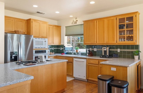 San Miguel Villa | Play Pickleball |Sleeps 8|HotTub|KingBeds