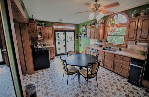 Marietta House | Player Piano - Gym - Victorian - 4 Bed