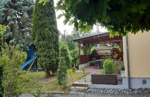 Lohsdorf House | Playful Garden Retreat