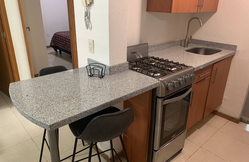 Guadalajara Apartment | Plaza del Sol/Expo Guadalajara Complete Apartment (Ground Floor)