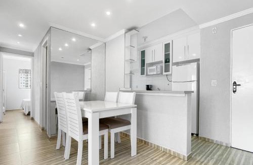 Carapicuiba Apartment | Plaza Shopping Barbecue Court 3 bedrooms