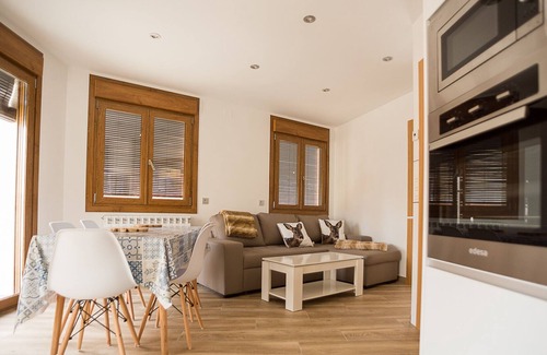 Ablitas Condo | Plaza Tourist Apartment