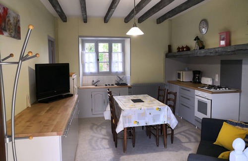 Saint-Crepin-et-Carlucet House | Pleasant cottage in the countryside 12 kms from Sarlat