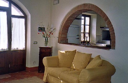 Monteriggioni Apartment | pleasant characteristic farmhouse in a part of the Chianti ideal for visiting the most important towns