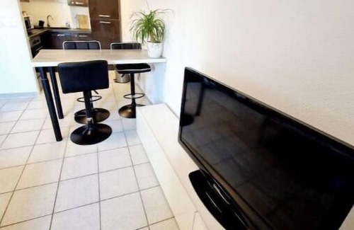 Chateauvert Apartment | Pleasant F2 Downtown