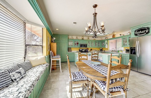 San Miguel House | Pleasant Valley Wine Trail Home - Near Paso Robles