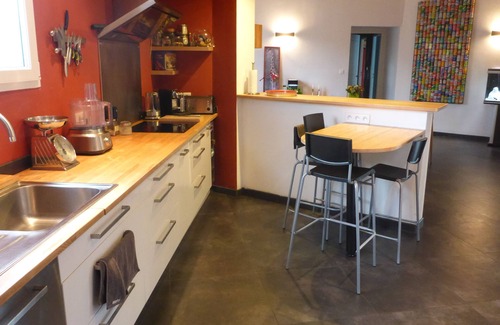 Bagnols-sur-Ceze Villa | Pleasant villa with pool