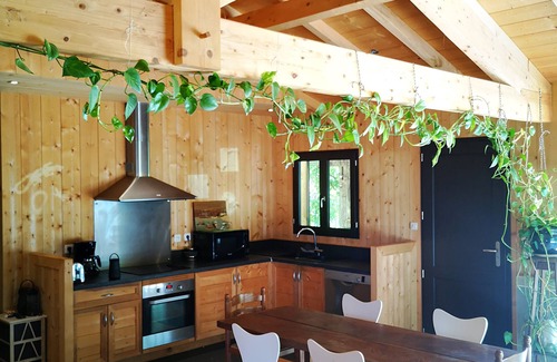 Le Porge House | Pleasant wooden house near beaches and forest
