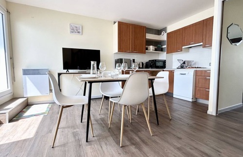 Le Crotoy Apartment | Plein Sud, Logement Pour 3 Personnes Avec vue Panoramique sur la Baie + Terrasse
