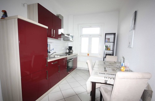 Neuschonefeld Apartment | Pleisse - Romantic Apartments in Leipzig, *2km to the city center*