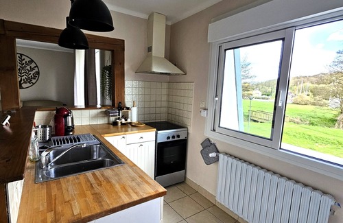 Pontrieux Apartment | Ploezal Appartement 2 Chambres A 5MN A Pied DU Centre DE Pontrieux