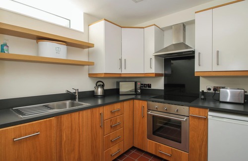 Longford Cottage | PLUM HILL STUDIO, with a garden in Oswestry