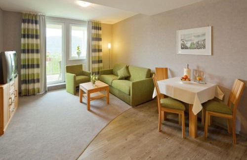 Waldeck Hotel | PlusNaturHotel direkt am Ederseeufer Waldhotel Wiesemann und Ferienapartments