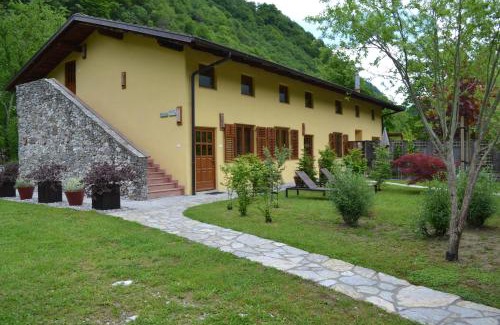 Kobarid House | Počitniška hiša Lazar
