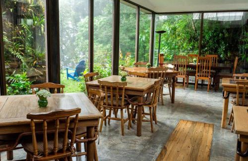 Poas Volcano National Park Hotel | Poas Volcano Lodge