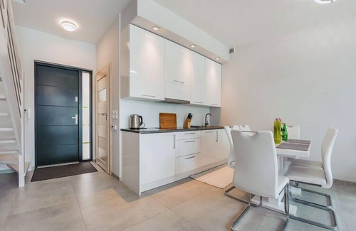 Pobierowo House | Pobierowo Holiday Home near Baltic